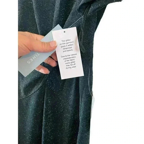 NWT London Times Women’s Dress Green Silver Dress V line Shimmer Size 6 - Picture 3 of 6